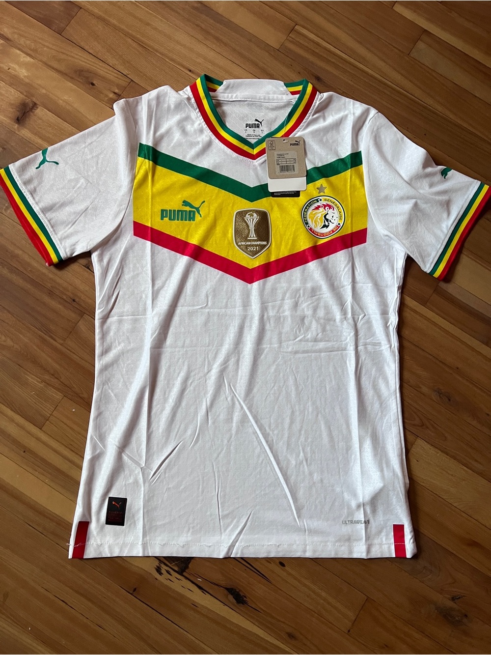 PUMA Senegal Home Men's World Cup Soccer Jersey 22/23
